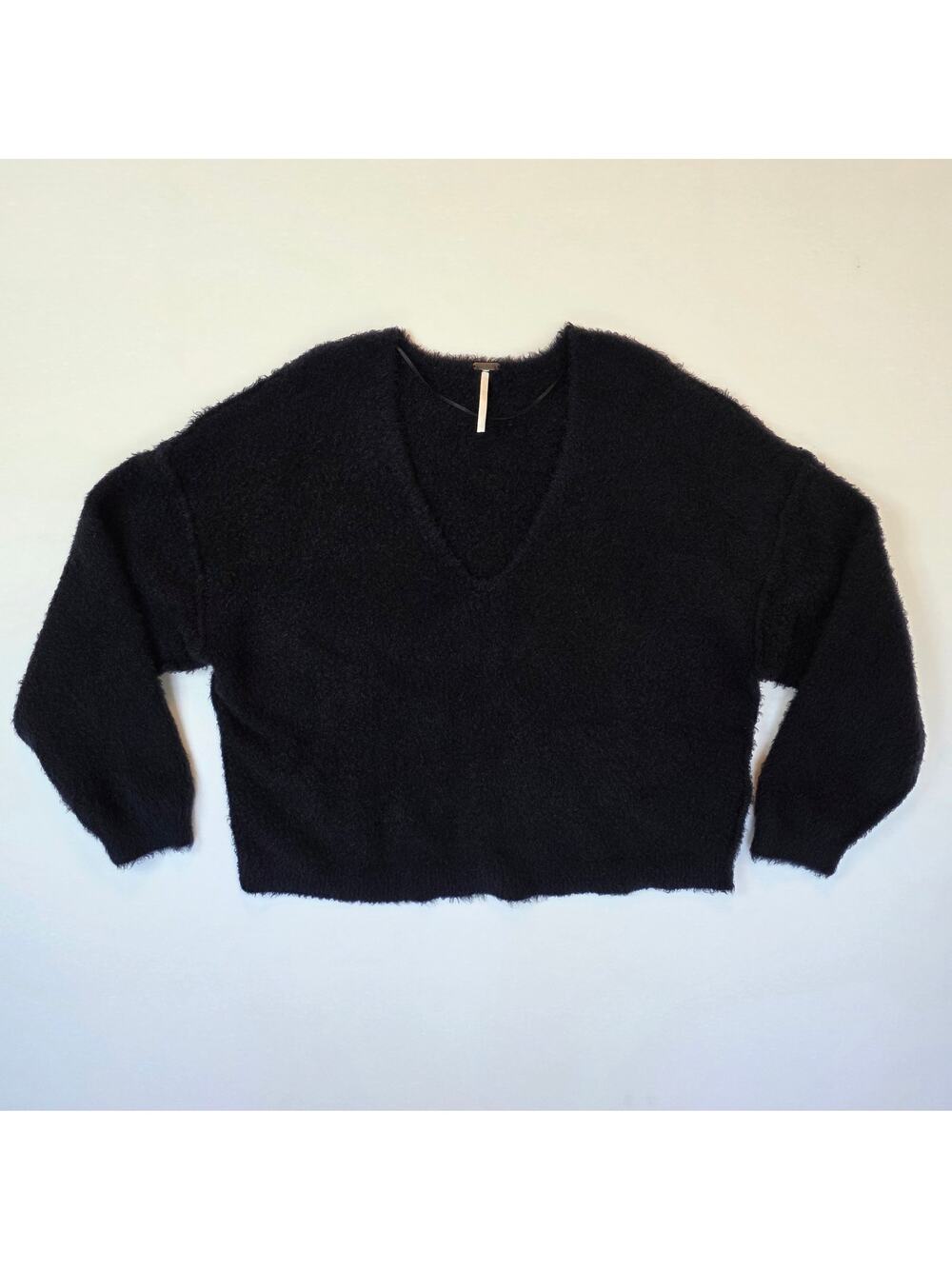 Free People Fuzzy Knit Sweater Womens Large Black V Neck Soft Cozy Pullover